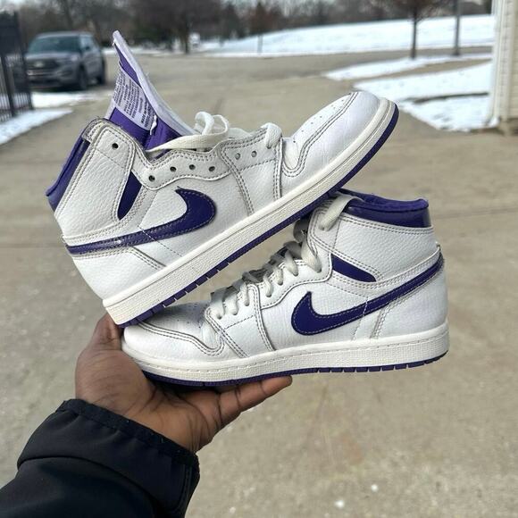 Nike Air Jordan 1 Retro High Top White Court Purple Athletic Shoes Kids Size 3Y - Picture 9 of 11